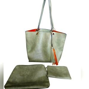 Green Tote Bag Set Tote bag with 3 included purses, use separately or